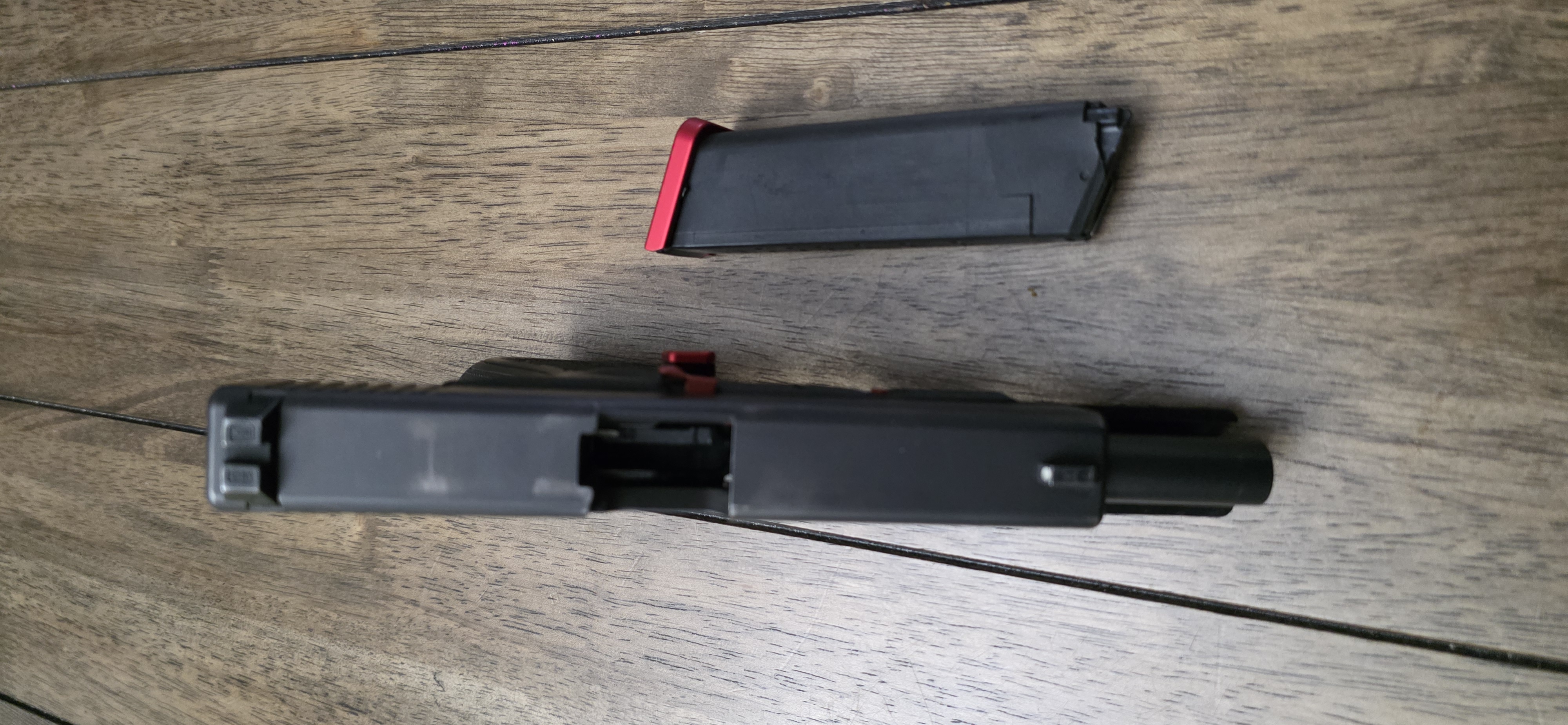 Customized Glock 22 - View 4