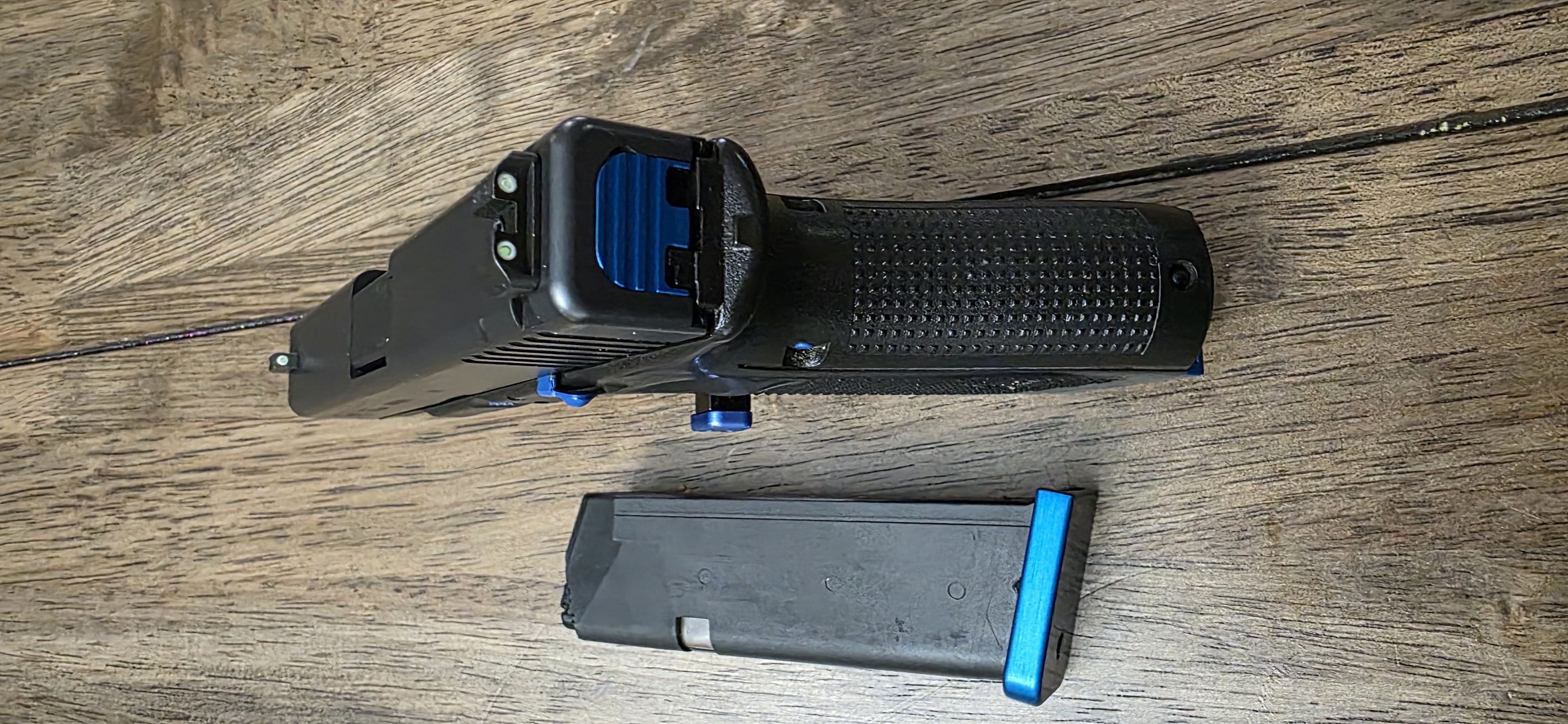 Customized Glock 23 - View 3